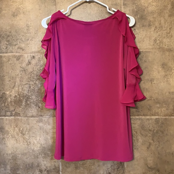 Worthington Cold Shoulder Top size Medium NWT - Picture 4 of 7